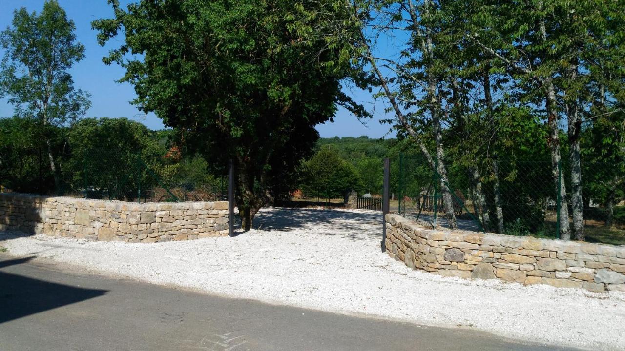 Apartament Le Logis Du Foirail Saint-Projet  Zewnętrze zdjęcie